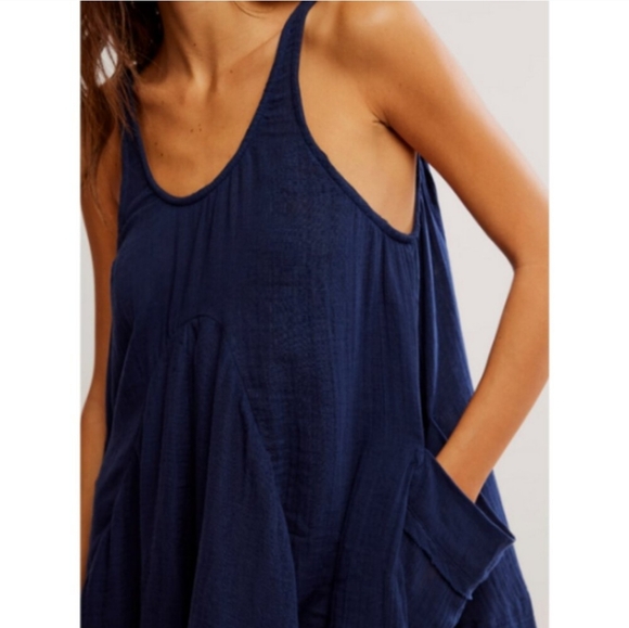 NWT Free People Pina Colada Tunic In Various Sizes. Navy - Picture 3 of 8